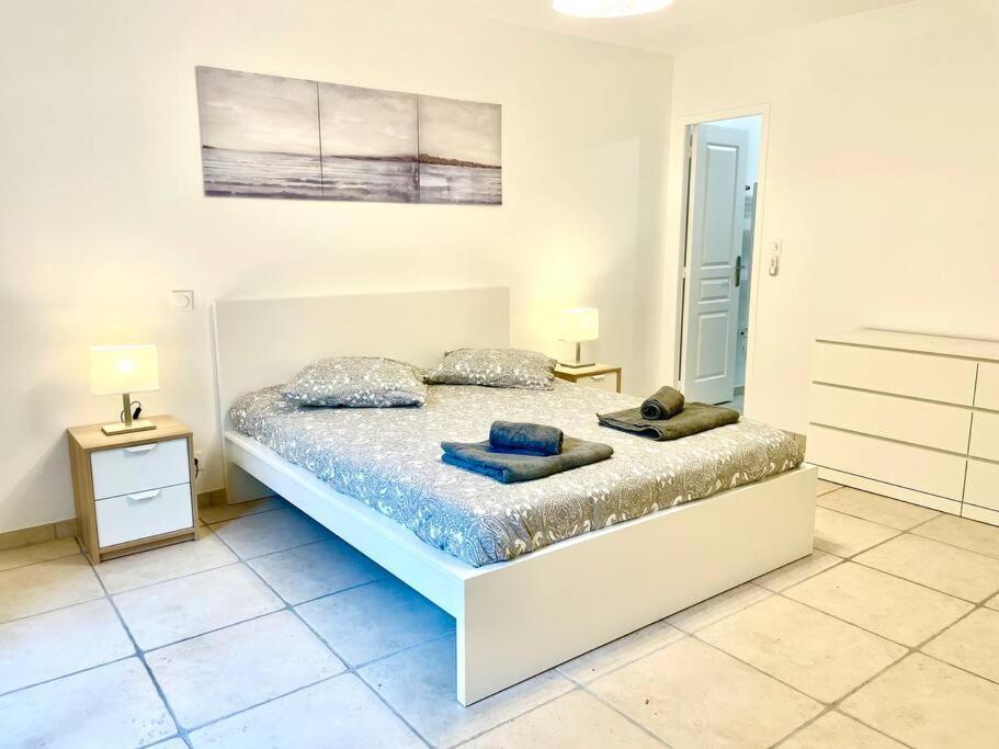 Charmante Villa Pour 10 Personnes Saint-Augustin  외부 사진