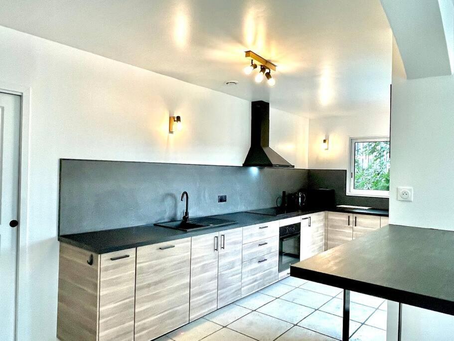 Charmante Villa Pour 10 Personnes Saint-Augustin  외부 사진