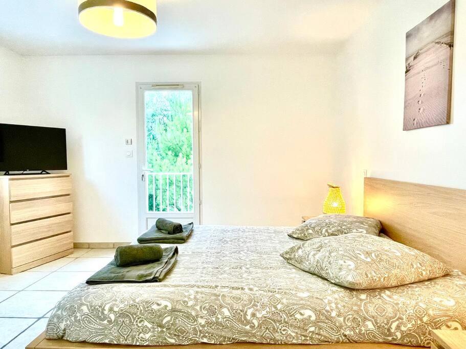 Charmante Villa Pour 10 Personnes Saint-Augustin  외부 사진